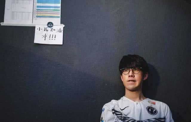 圈内爆料ig上野,揭秘赛场上的“双剑合璧” 第1张 圈内爆料ig上野,揭秘赛场上的“双剑合璧” 第1张