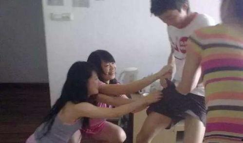 摸鸟视频在线观看,在线观看摸鸟视频,感受鸟类魅力瞬间 第3张 摸鸟视频在线观看,在线观看摸鸟视频,感受鸟类魅力瞬间 第3张